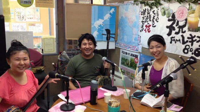 魂をゆさぶる歌とさんしんのリズムを楽しみましょう♪かりーず