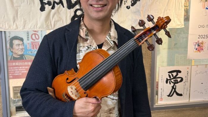 スマイル情報広場3/4ゲスト：琉球提琴曲 大城敦博さん♪